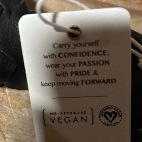 Black Woven Handbag - Picture 5 of 5